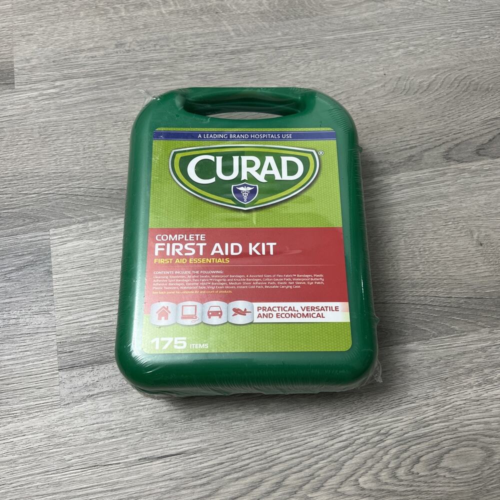CURAD COMPLETE FIRST AID KIT 175 ITEMS